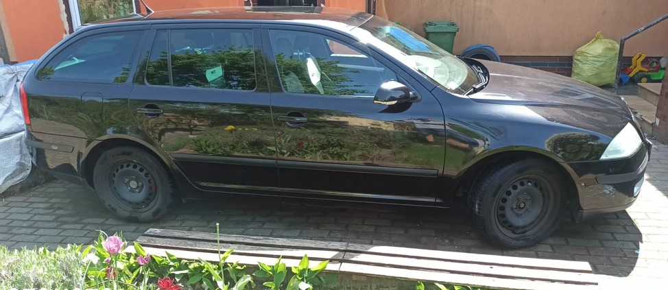 Skoda Octavia cena 7999 przebieg: 271500, rok produkcji 2006 z Słupsk małe 106